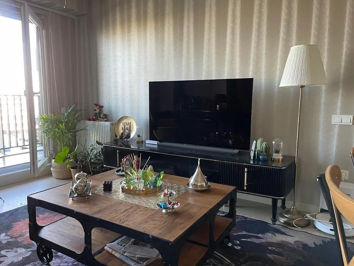 Luxury Apartment 2 Plus 1 Istanbul Airport 30 Mins Central Location